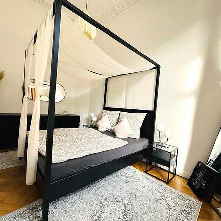 Superhosts Zentrum - Parkplatz - Badewanne - Netflix - Kaffee BRE Eksteriør bilde